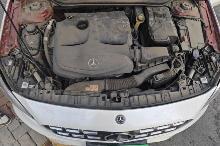 Used Mercedes-Benz GLA 2019 GLA 220 4MATIC Sport Edition Engine Bay