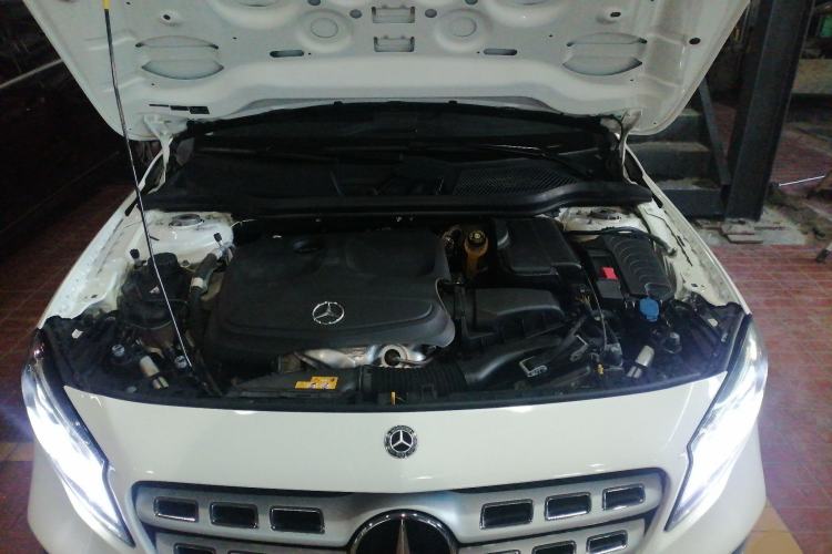 Used Mercedes-Benz GLA 2019 GLA 200 Fashion Model Engine Bay