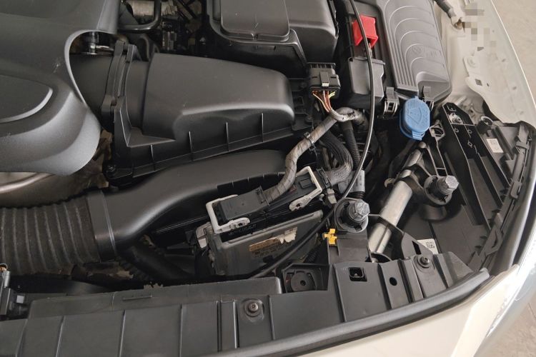 Used Mercedes-Benz GLA 2019 GLA 200 Fashion Model Engine Bay Left