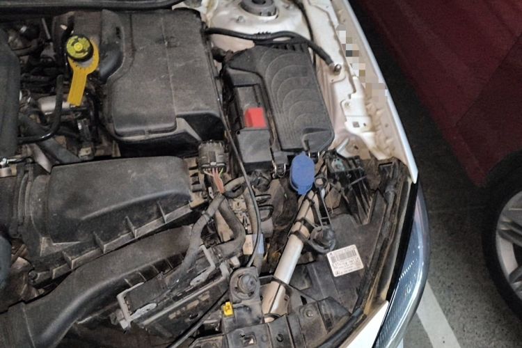 Used Mercedes-Benz GLA 2019 GLA 200 Dynamic Edition Engine Bay Left