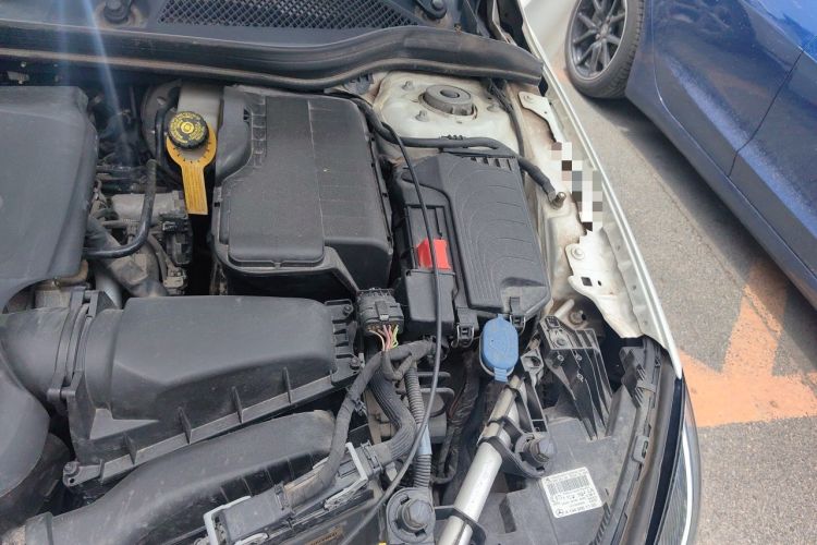 Used Mercedes-Benz GLA 2019 GLA 200 Dynamic Edition Engine Bay Left