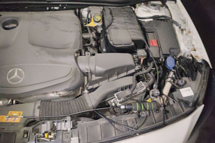 Used Mercedes-Benz GLA 2019 GLA 200 Dynamic Edition Engine Bay Left