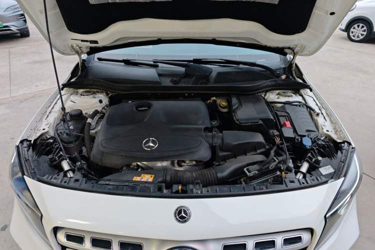 Used Mercedes-Benz GLA 2019 GLA 200 Dynamic Edition Engine Bay