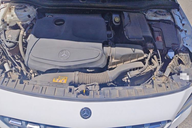 Used Mercedes-Benz GLA 2019 GLA 200 Dynamic Edition Engine Bay