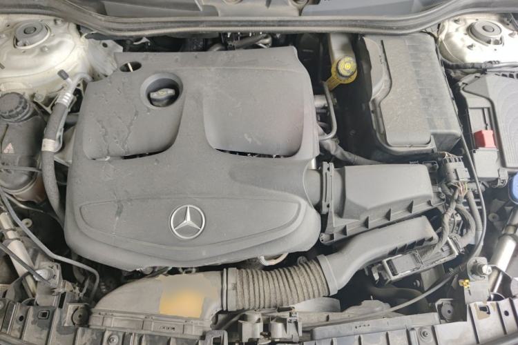 Used Mercedes-Benz GLA 2019 GLA 200 Fashion Model Engine Bay