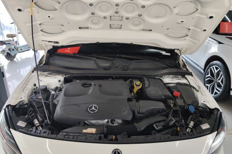 Used Mercedes-Benz GLA 2019 GLA 200 Dynamic Edition Engine Bay