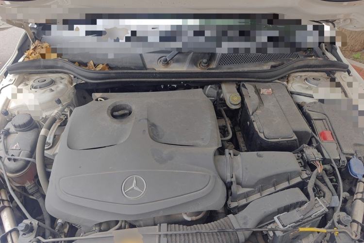 Used Mercedes-Benz GLA 2019 GLA 200 Fashion Model Engine Bay