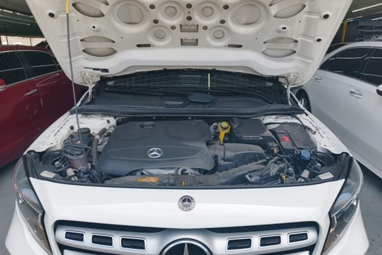 Used Mercedes-Benz GLA 2019 GLA 200 Dynamic Edition Engine Bay