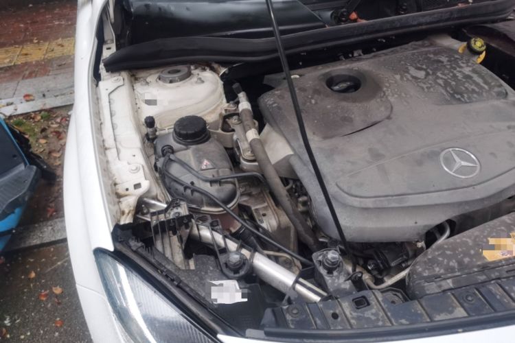 Used Mercedes-Benz GLA 2019 GLA 200 Dynamic Edition Engine Bay Right