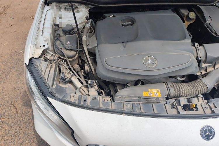 Used Mercedes-Benz GLA 2019 GLA 200 Dynamic Edition Engine Bay Right
