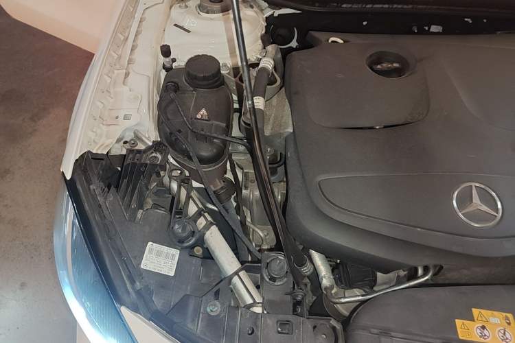 Used Mercedes-Benz GLA 2019 GLA 200 Dynamic Edition Engine Bay Right