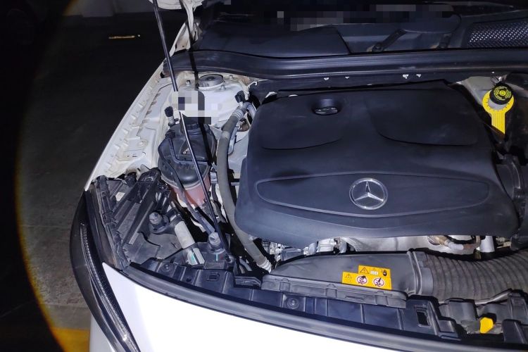 Used Mercedes-Benz GLA 2019 GLA 200 Fashion Model Engine Bay Right
