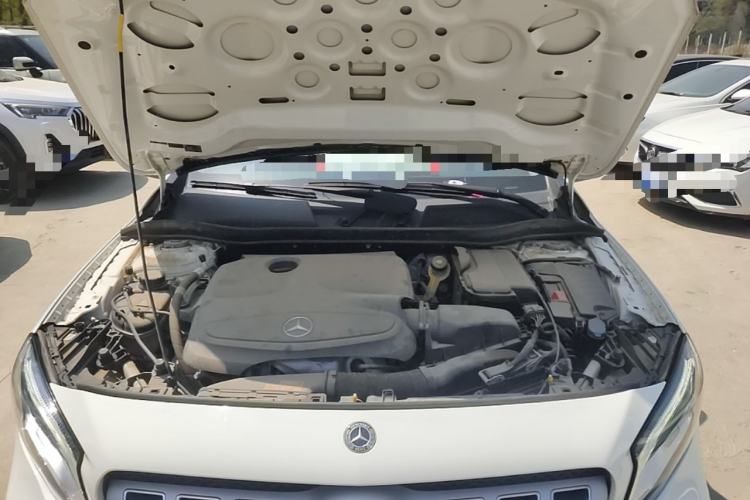 Used Mercedes-Benz GLA 2019 GLA 200 Fashion Model Engine Bay