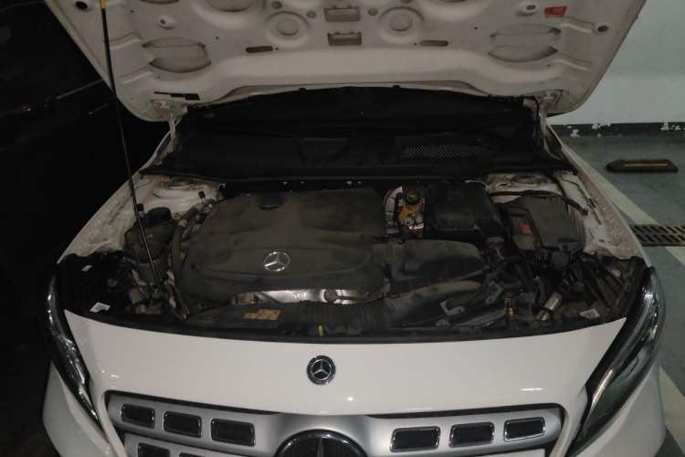 Used Mercedes-Benz GLA 2019 GLA 200 Fashion Model Engine Bay