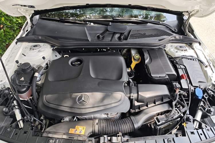 Used Mercedes-Benz GLA 2019 GLA 200 Dynamic Edition Engine Bay