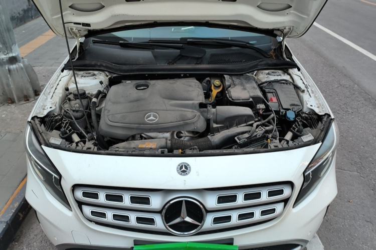 Used Mercedes-Benz GLA 2019 GLA 200 Dynamic Edition Engine Bay