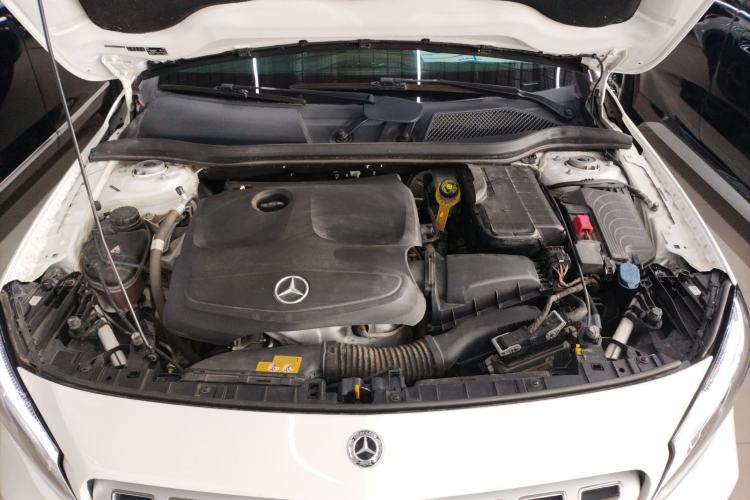Used Mercedes-Benz GLA 2019 GLA 200 Fashion Model Engine Bay