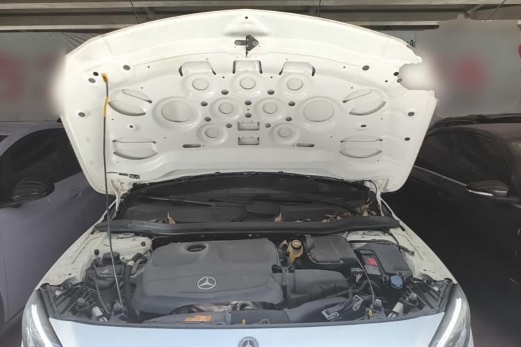 Used Mercedes-Benz GLA 2019 GLA 220 4MATIC Sport Edition Engine Bay