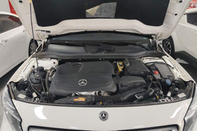 Used Mercedes-Benz GLA 2019 GLA 200 Dynamic Edition Engine Bay