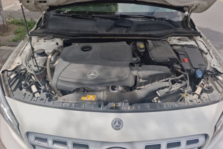 Used Mercedes-Benz GLA 2019 GLA 200 Fashion Model Engine Bay