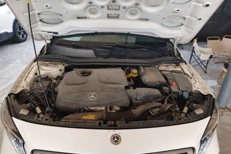 Used Mercedes-Benz GLA 2019 GLA 200 Dynamic Edition Engine Bay