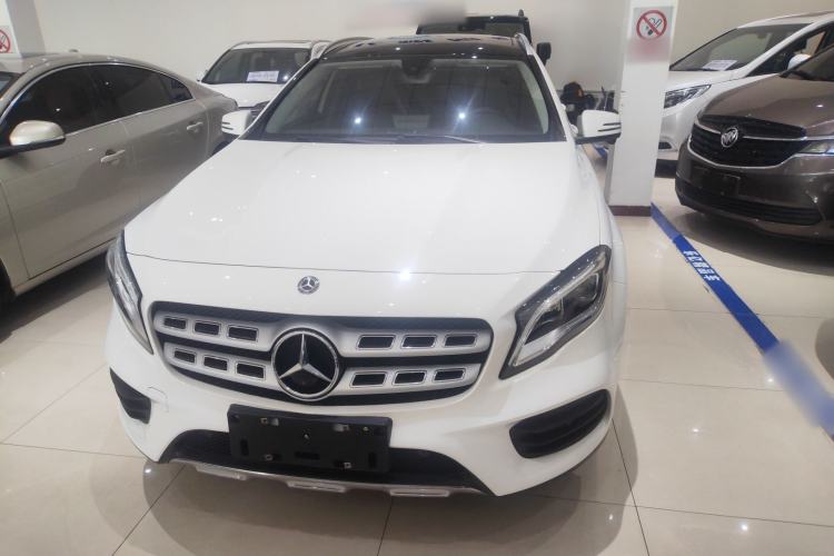 Used Mercedes-Benz GLA 2019 GLA 200 Fashion Model Exterior 1
