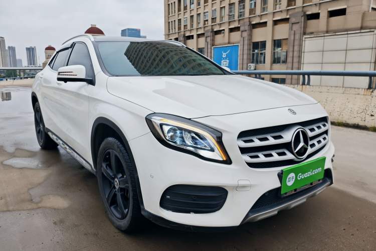 Used Mercedes-Benz GLA 2019 GLA 200 Fashion Model Exterior 1