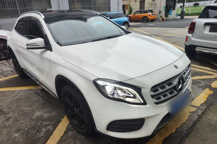 Used Mercedes-Benz GLA 2019 GLA 200 Fashion Model Exterior 1