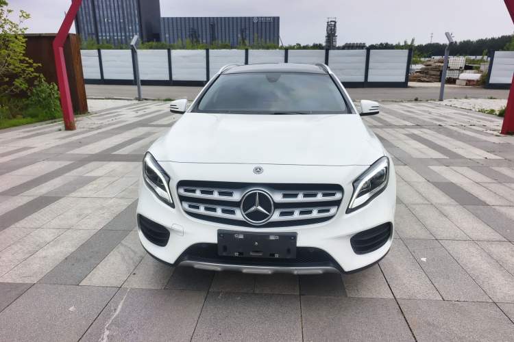Used Mercedes-Benz GLA 2019 GLA 200 Fashion Model Exterior 1