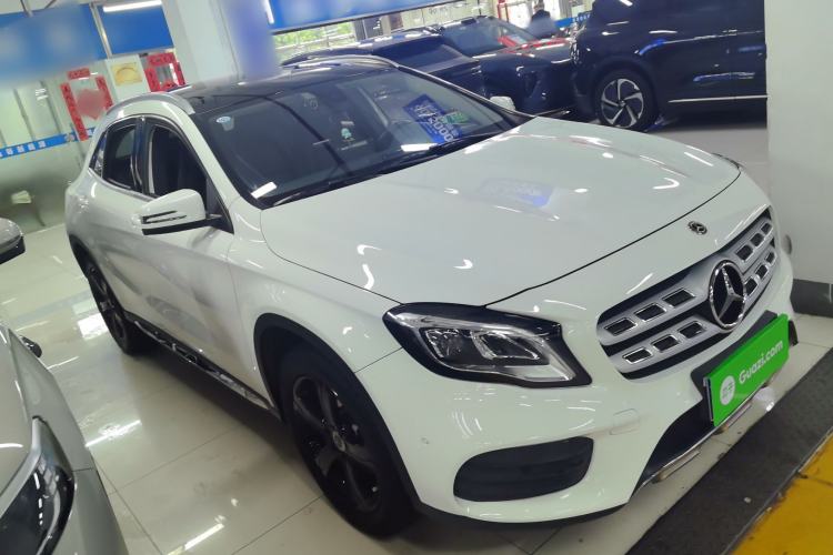 Used Mercedes-Benz GLA 2019 GLA 200 Fashion Model Exterior 1