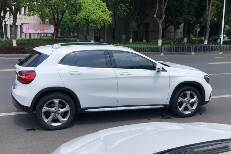 Used Mercedes-Benz GLA 2019 GLA 200 Dynamic Edition Exterior 2