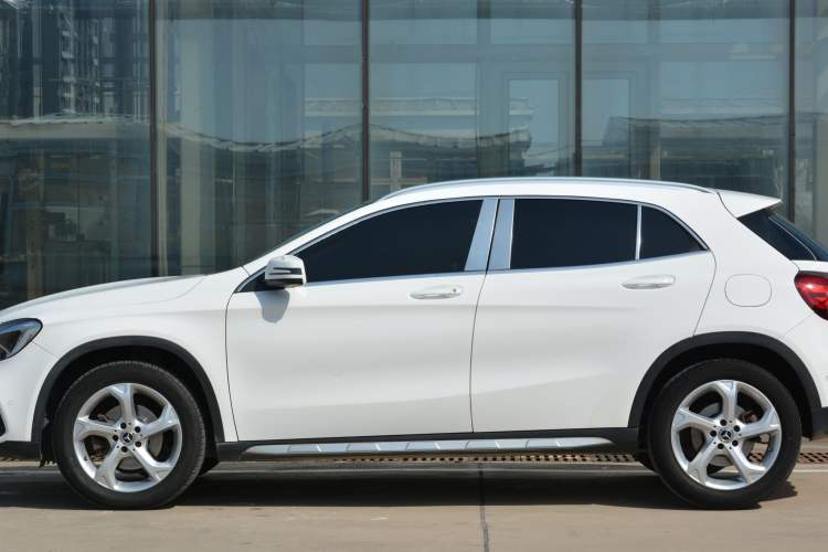 Used Mercedes-Benz GLA 2019 GLA 200 Dynamic Edition Exterior 2
