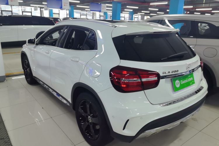 Used Mercedes-Benz GLA 2019 GLA 200 Fashion Model Exterior 2