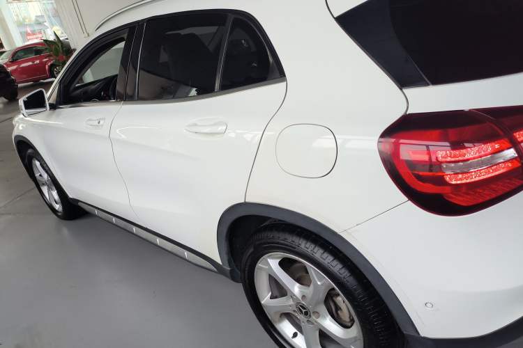Used Mercedes-Benz GLA 2019 GLA 200 Dynamic Edition Exterior 3