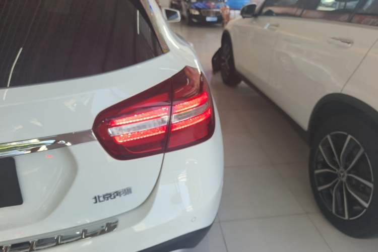 Used Mercedes-Benz GLA 2019 GLA 200 Dynamic Edition Exterior 3