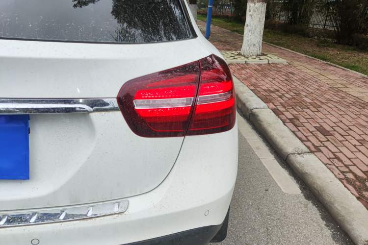 Used Mercedes-Benz GLA 2019 GLA 200 Dynamic Edition Exterior 3