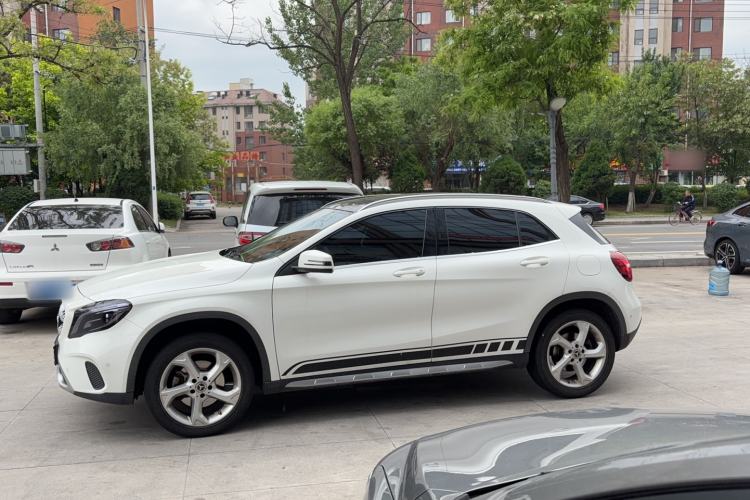Used Mercedes-Benz GLA 2019 GLA 200 Dynamic Edition Exterior 3