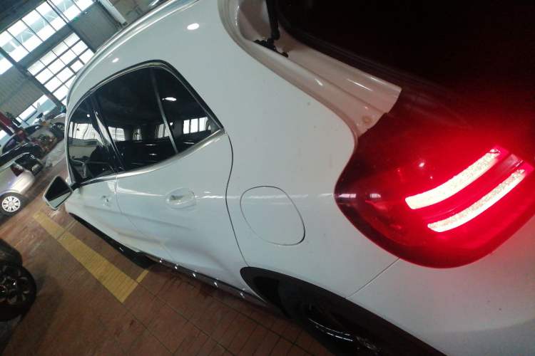 Used Mercedes-Benz GLA 2019 GLA 200 Fashion Model Exterior 3