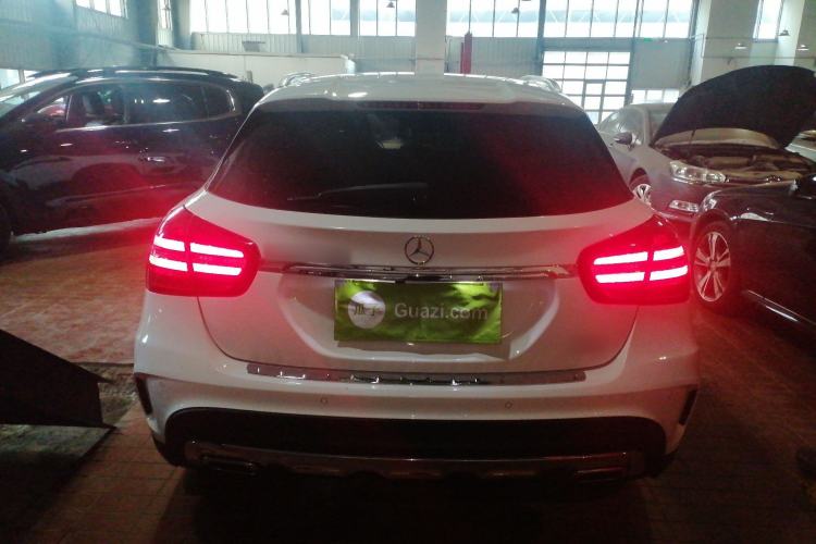 Used Mercedes-Benz GLA 2019 GLA 200 Fashion Model Exterior 4