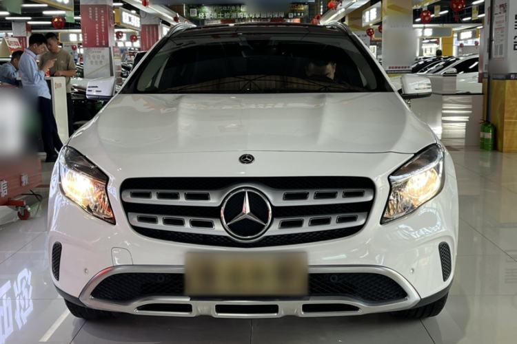 Used Mercedes-Benz GLA 2019 GLA 200 Dynamic Edition Exterior 4