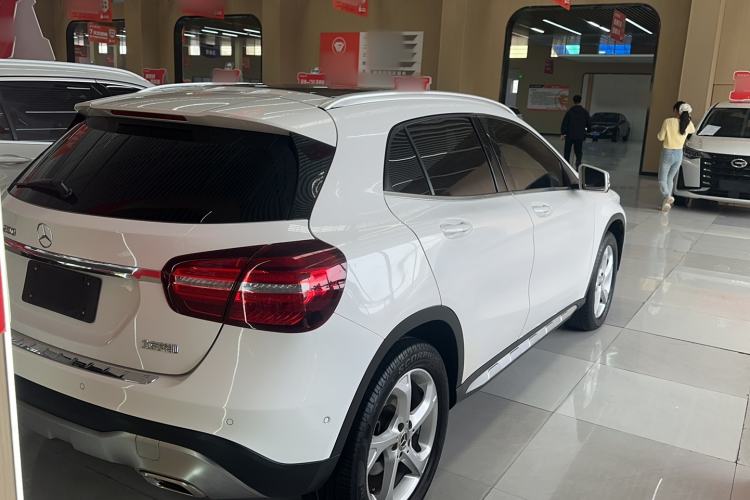 Used Mercedes-Benz GLA 2019 GLA 200 Dynamic Edition Exterior 4