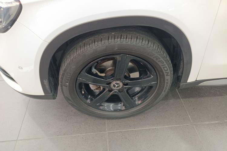 Used Mercedes-Benz GLA 2019 GLA 200 Fashion Model Exterior 4
