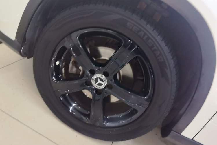 Used Mercedes-Benz GLA 2019 GLA 200 Fashion Model Exterior 4