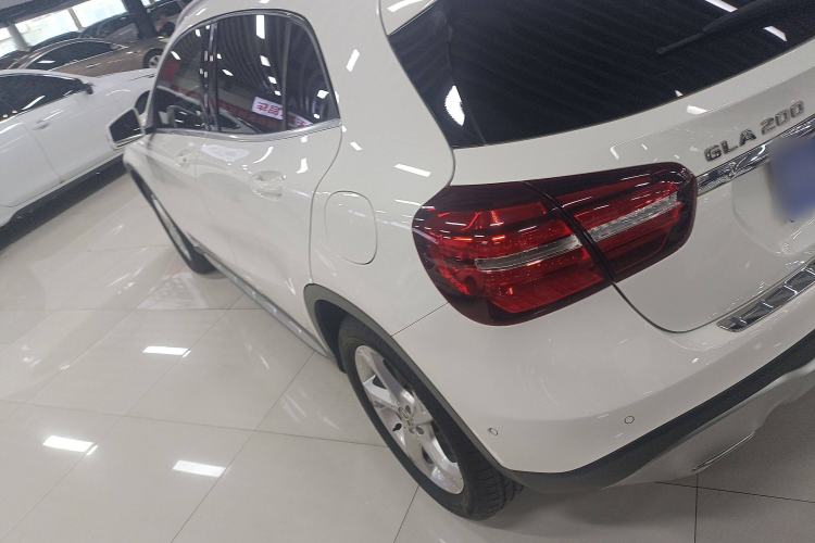 Used Mercedes-Benz GLA 2019 GLA 200 Dynamic Edition Exterior 5