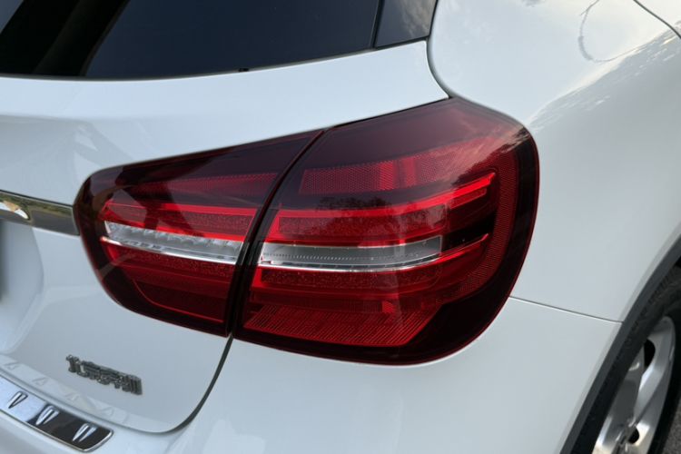 Used Mercedes-Benz GLA 2019 GLA 200 Dynamic Edition Exterior 5