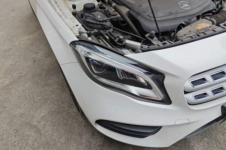 Used Mercedes-Benz GLA 2019 GLA 200 Fashion Model Exterior 6