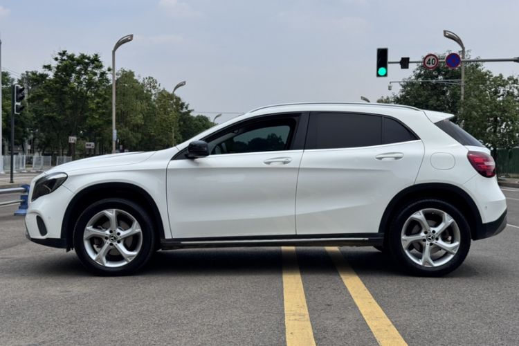 Used Mercedes-Benz GLA 2019 GLA 200 Dynamic Edition Exterior 6