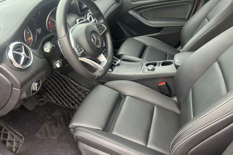 Used Mercedes-Benz GLA 2019 GLA 220 4MATIC Sport Edition Exterior 6