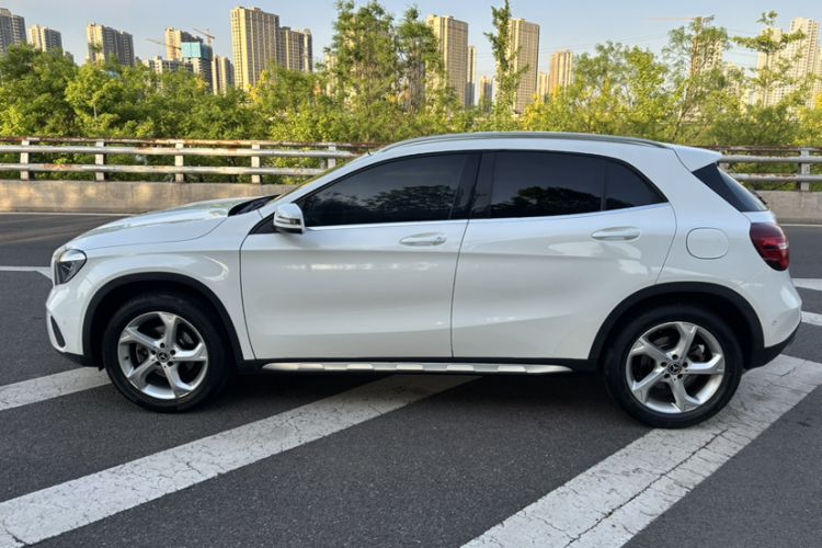 Used Mercedes-Benz GLA 2019 GLA 200 Dynamic Edition Exterior 6