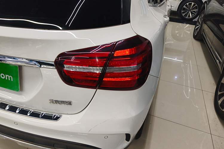 Used Mercedes-Benz GLA 2019 GLA 200 Fashion Model Exterior 6